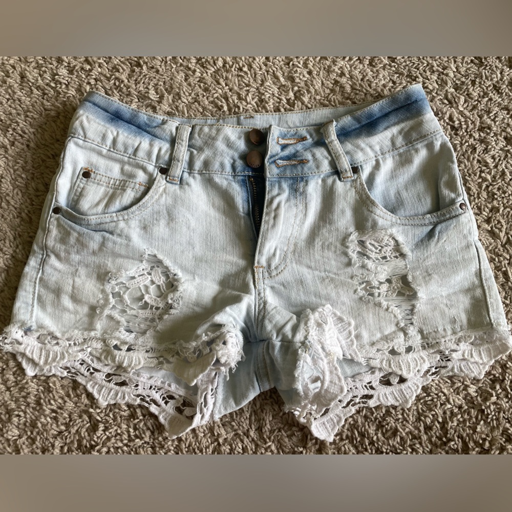 Lacey Denim Shorts size 2